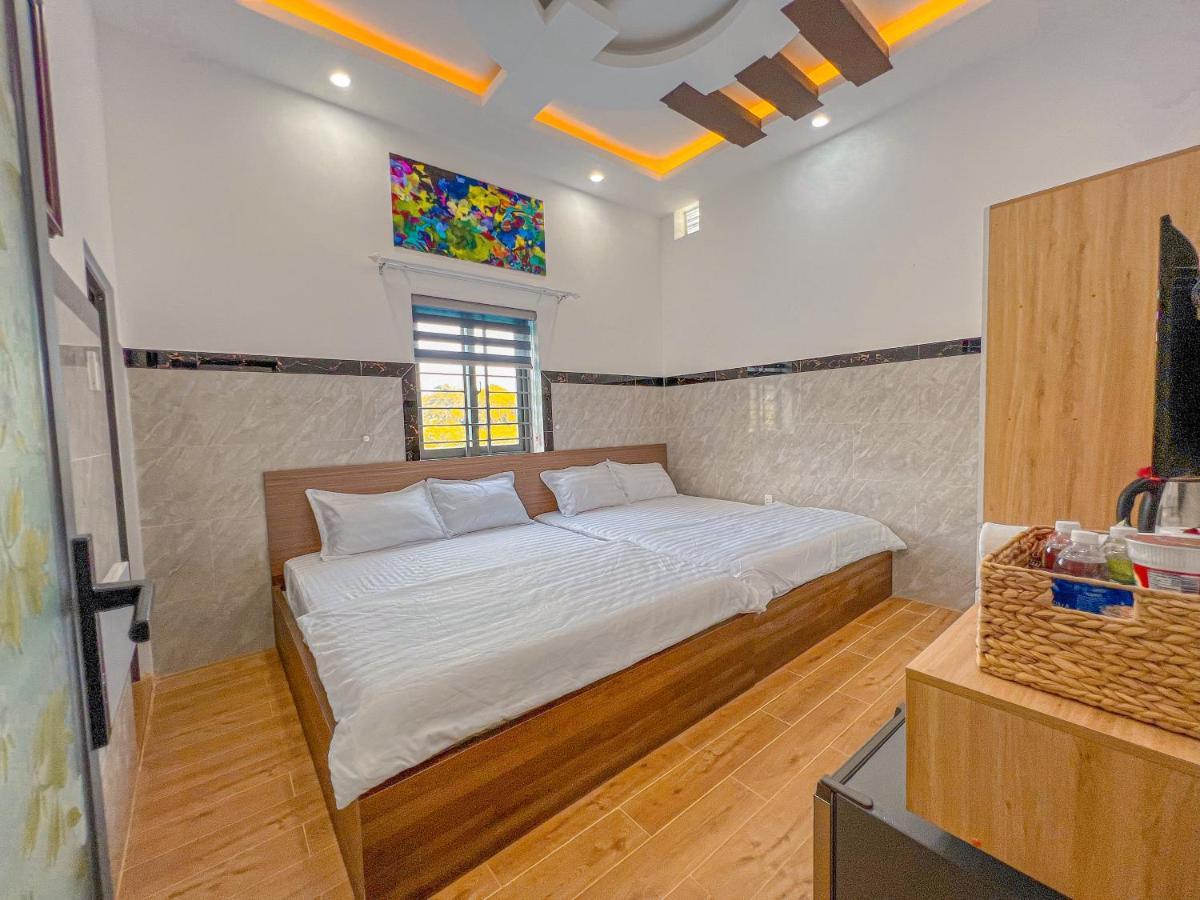 Homestay Qhome Chi Khu Co Ong Kültér fotó