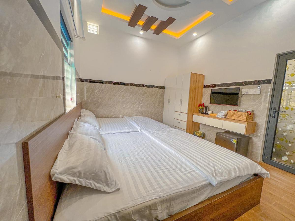 Homestay Qhome Chi Khu Co Ong Kültér fotó